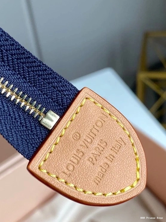 AAA Pruses Bags POUCH TOILETRY SINCE VUITTON LOUIS 26 1854 0722